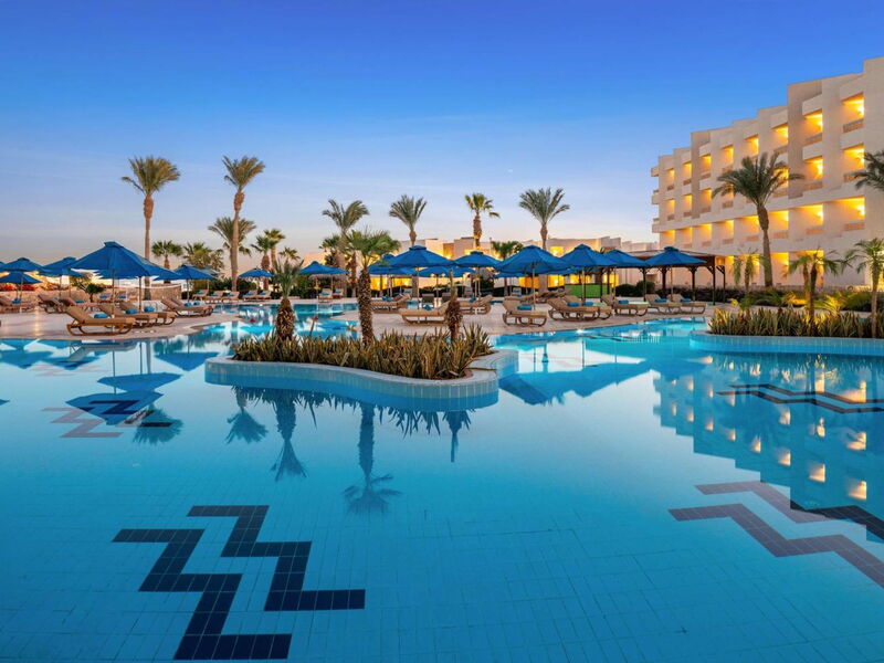 Doubletree By Hilton Sharks Bay (Beach Side) 326517