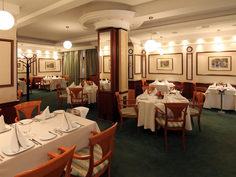 Downtown Hotel 209351