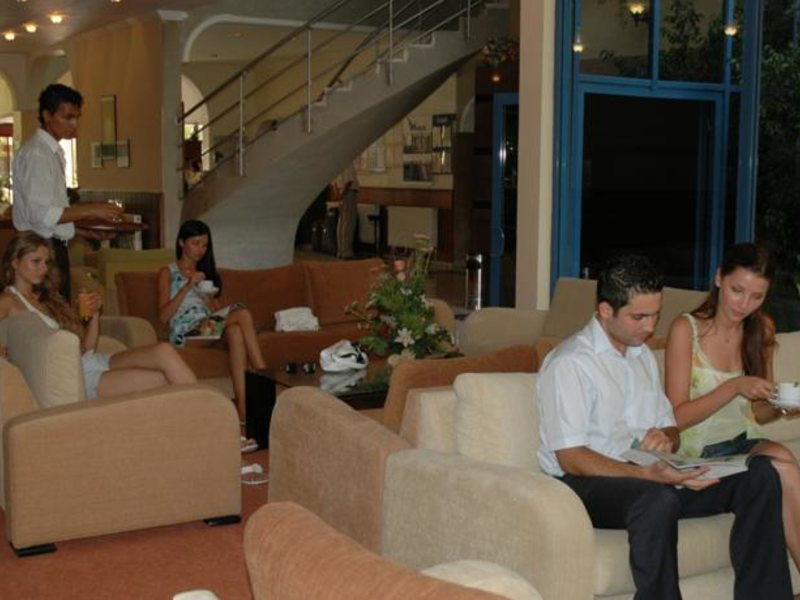 Dragos Beach Hotel 159971