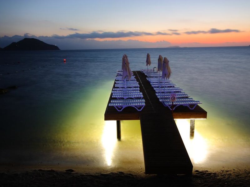 Dragut Point North 183944