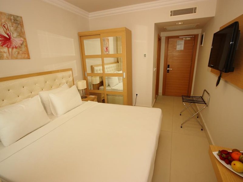 Dragut Point North 183948