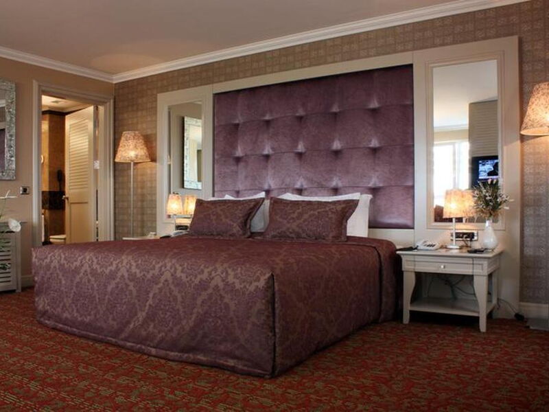Dream Hill Business Deluxe Hotel 185127