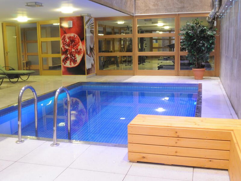 Dream Hill Business Deluxe Hotel 185151