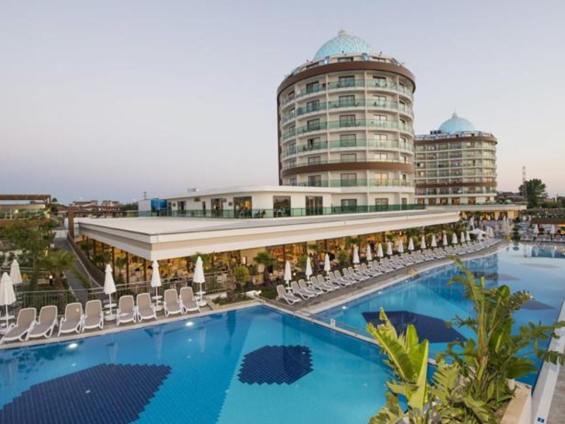 Dream World Aqua Resort & Spa 68085