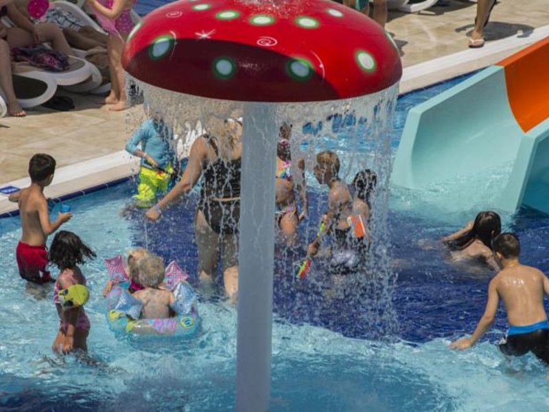 Dream World Aqua Resort & Spa 68095