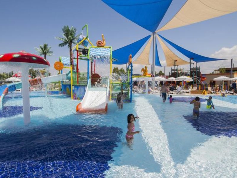 Dream World Aqua Resort & Spa 68098