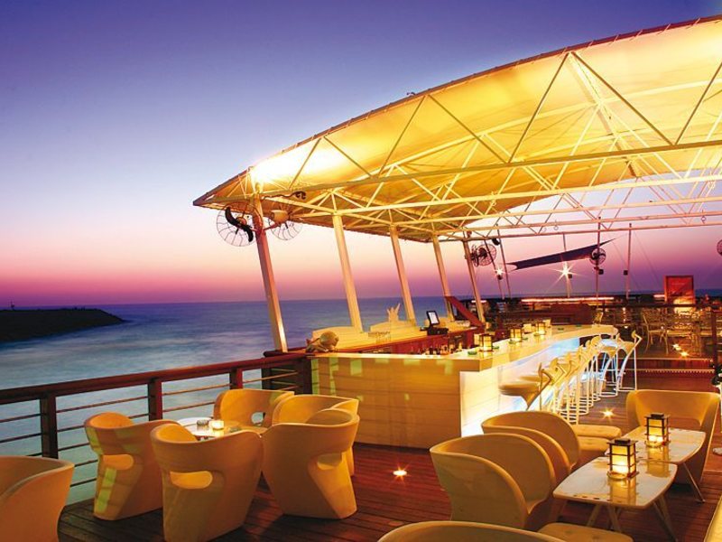 Dubai Marine Beach Resort & Spa 46197