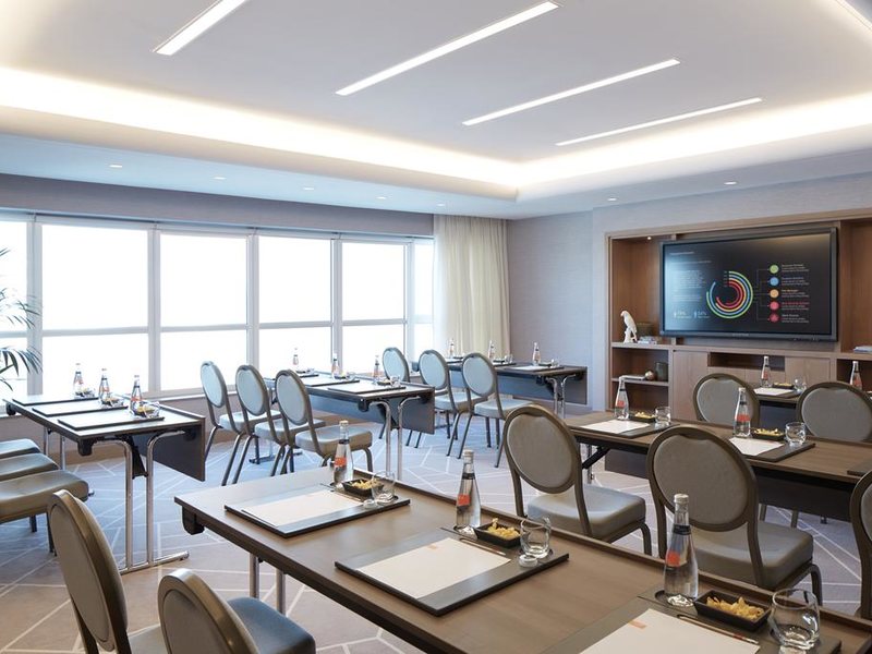 Dusit D2 Kenz Hotel Dubai 296948