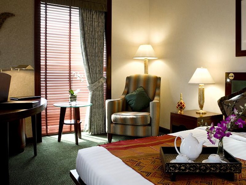 Dusit Thani Dubai 46230