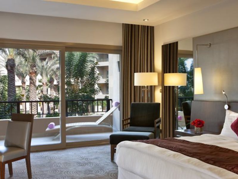 Dusit Thani LakeView Cairo 146771