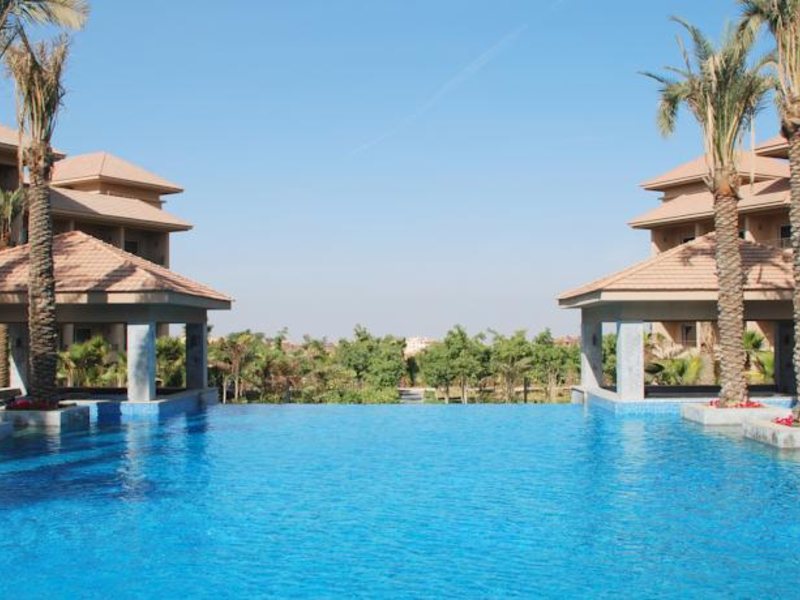 Dusit Thani LakeView Cairo 146780