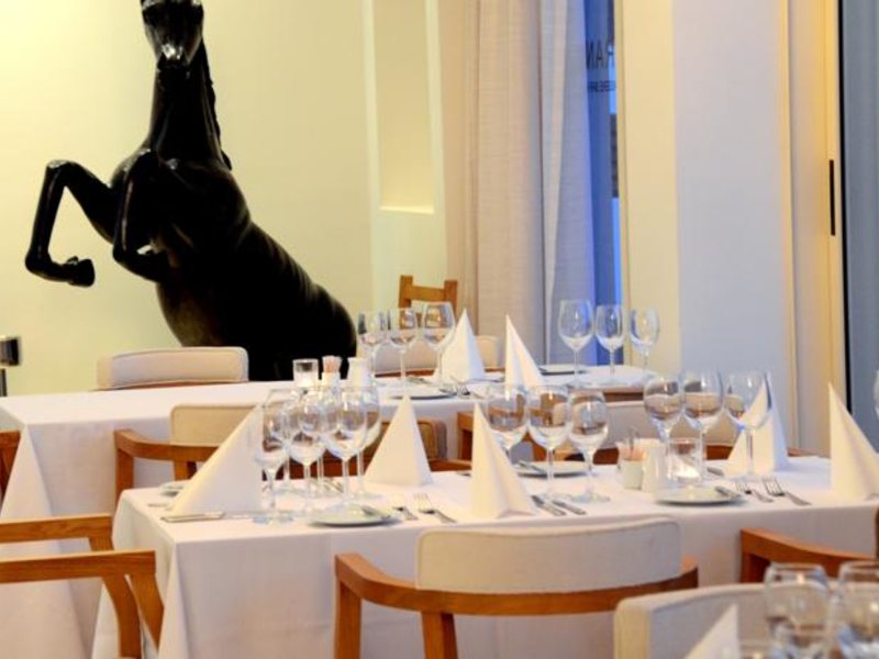 E Hotel Spa & Resort 100693