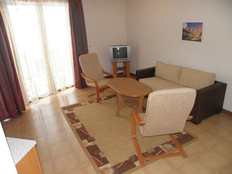 Eagle Lodge Hotel 310406