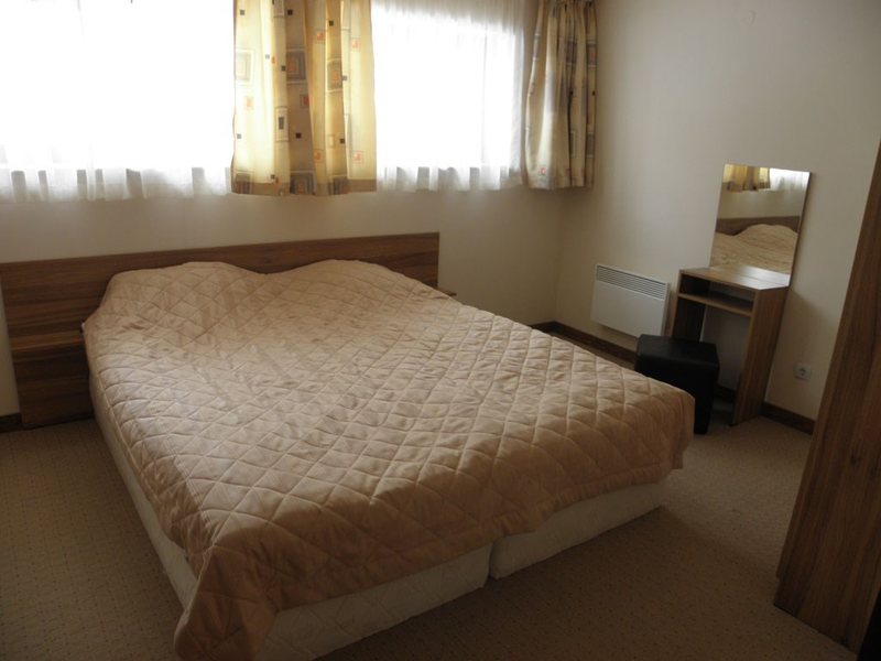 Eagle Lodge Hotel 310412