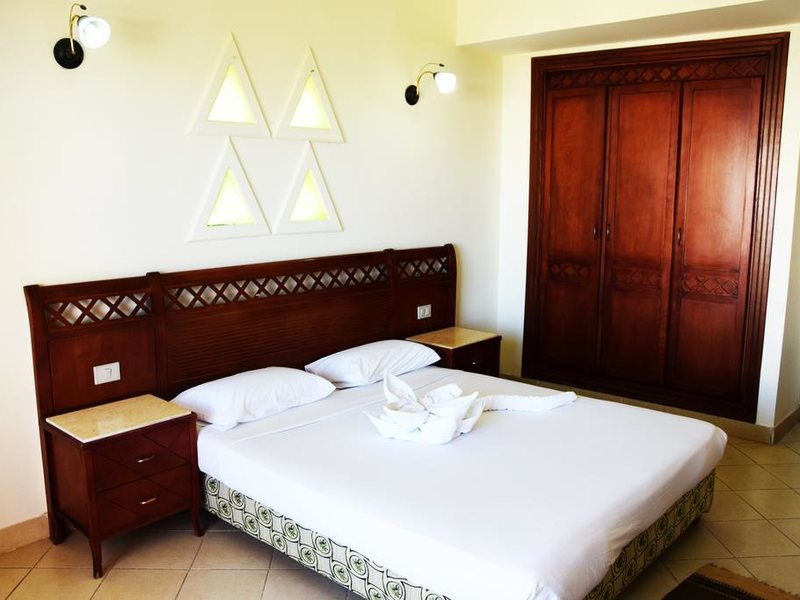 Eagles Down Town Zahabia Resort (ex 294172