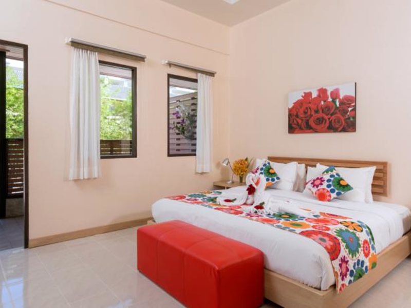 Eazy Resort Kata Beach 141205