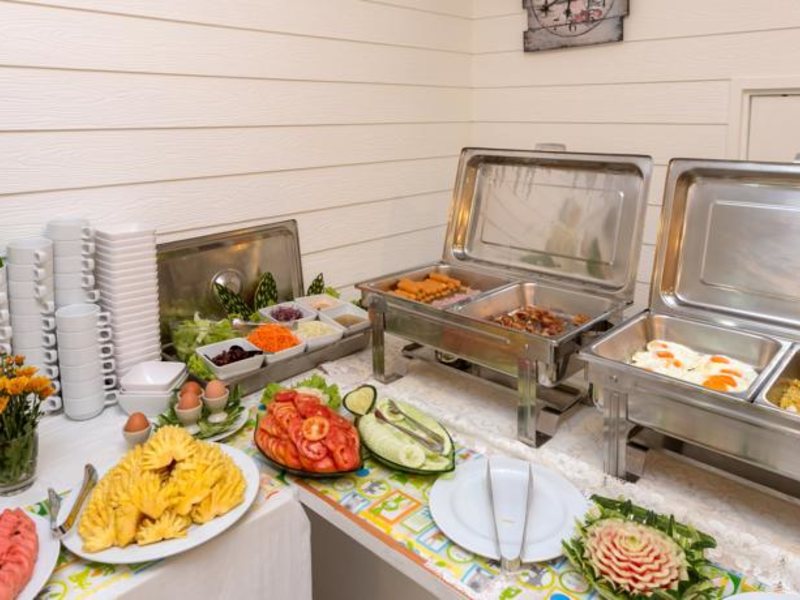 Eazy Resort Kata Beach 141212