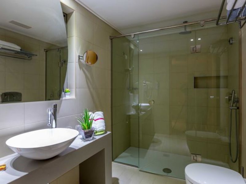 Eden Roc Resort Hotel 84470