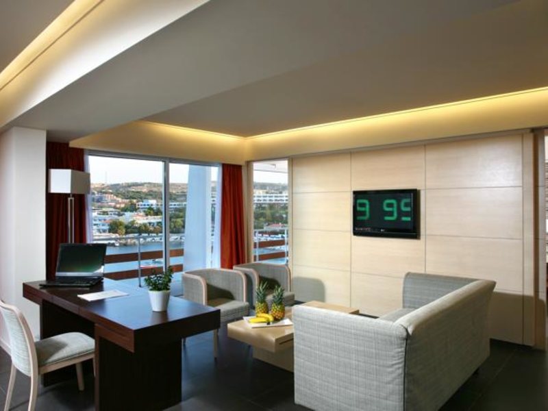 Eden Roc Resort Hotel 84477