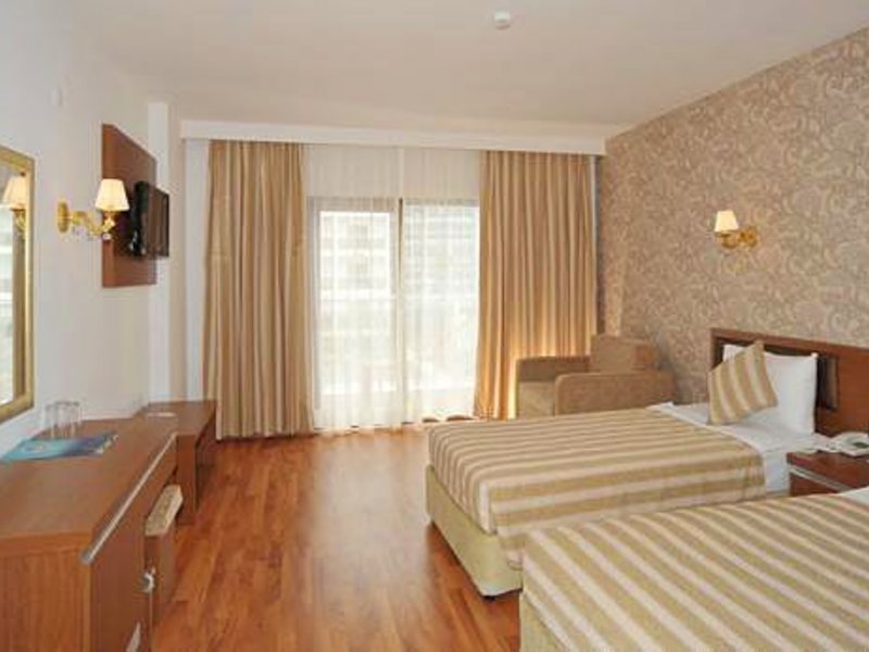 Eftalia Aqua Resort & Sра 32637