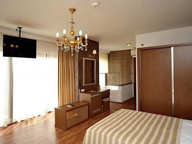 Eftalia Aqua Resort & Sра 32639