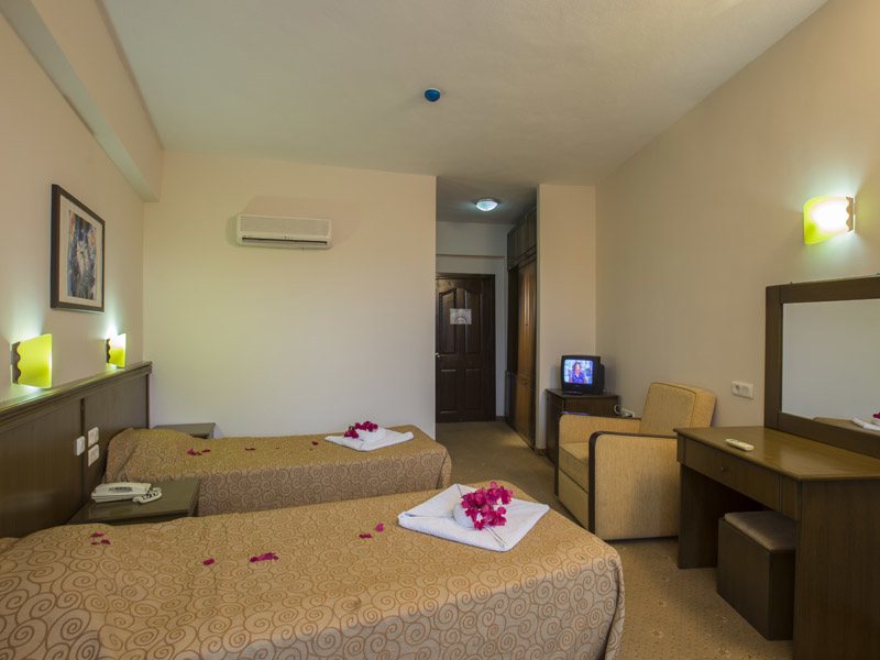 Elamir Felizya (ех 190927