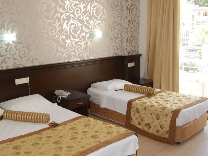 Elamir Grand Lukullus Hotel  (ех 32393