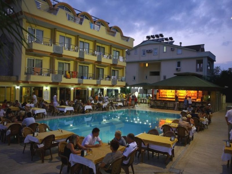 Elamir Grand Lukullus Hotel  (ех 32400