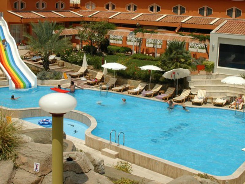 Elegan Garden Hotel 74024
