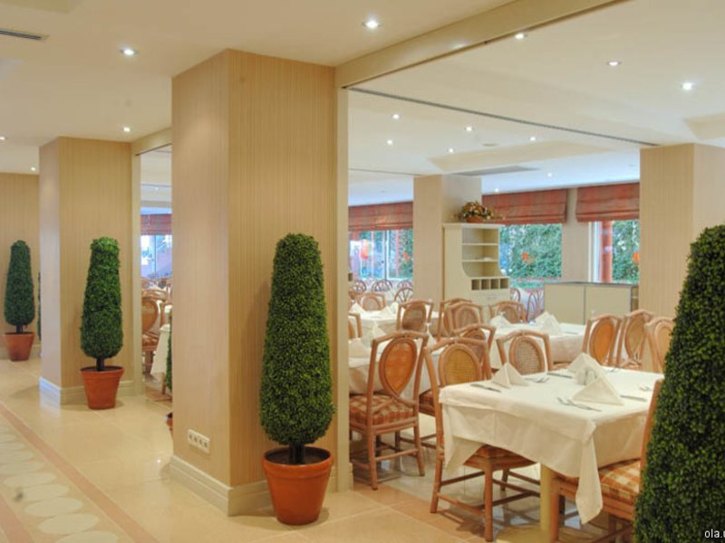 Elegance Hotel International 12349