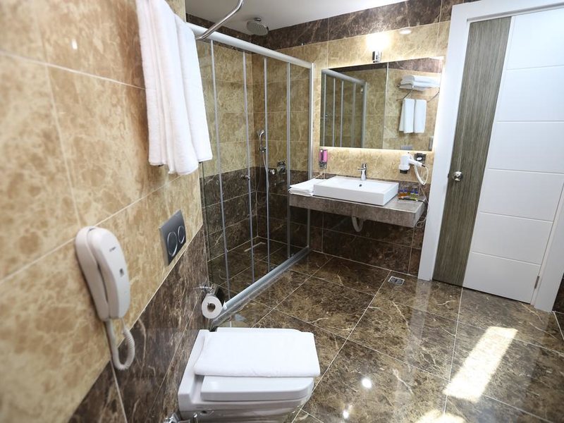 Elips Royal Hotel 241653