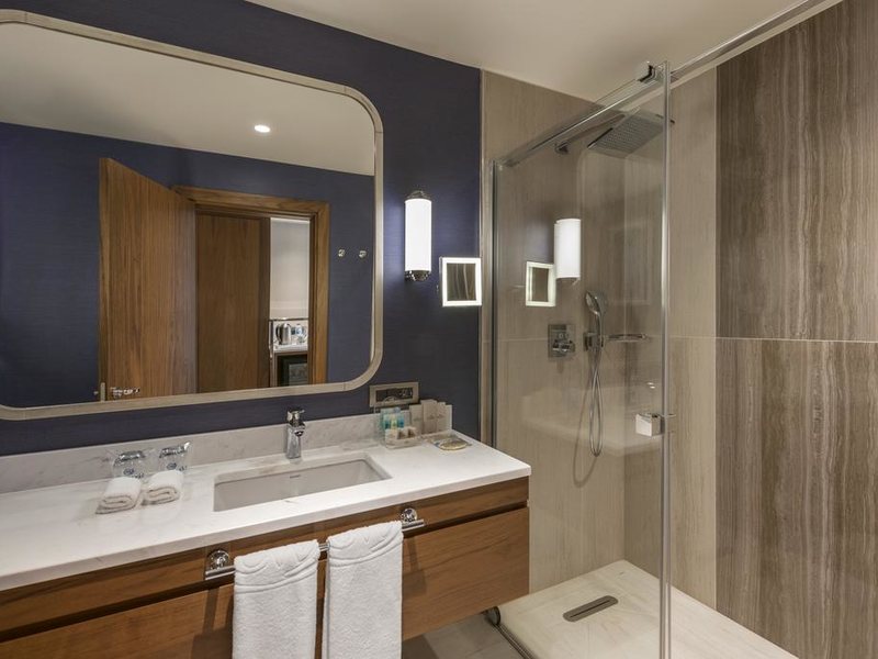 Elite World Asia  Hotel  304149