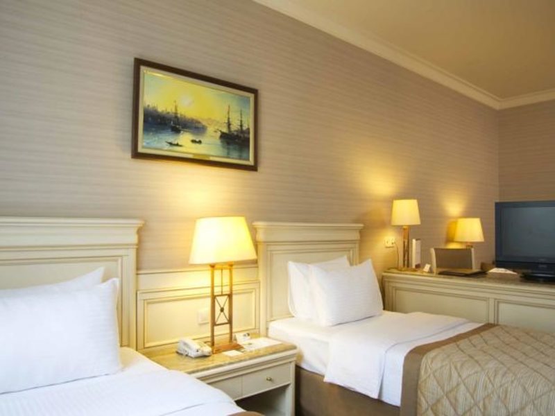 Elite World Prestige Hotel 74087