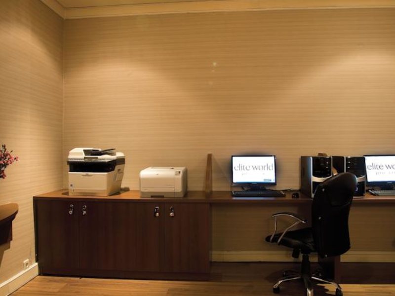 Elite World Prestige Hotel 74093