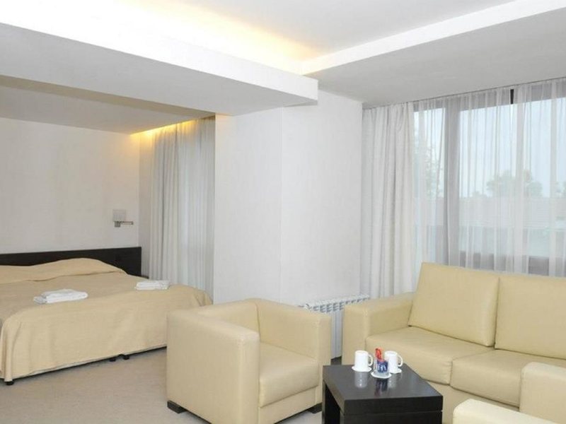 Elitsa (Bansco) 245232