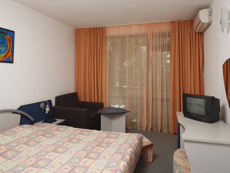 Elmar Hotel 245195