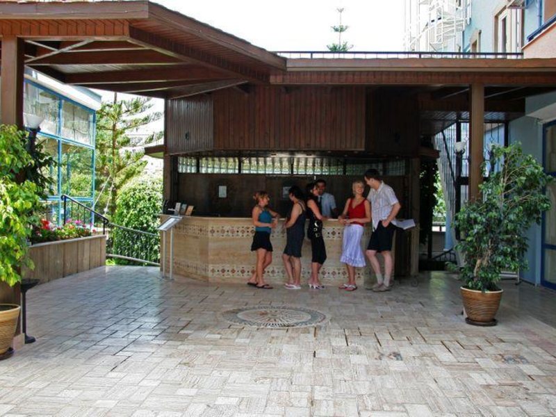 Elysee Garden Family Hotel 185221