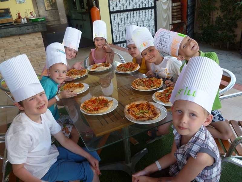 Elysees Hotel  123705