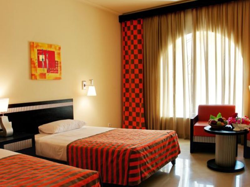 Elysees Hotel (ex 123703