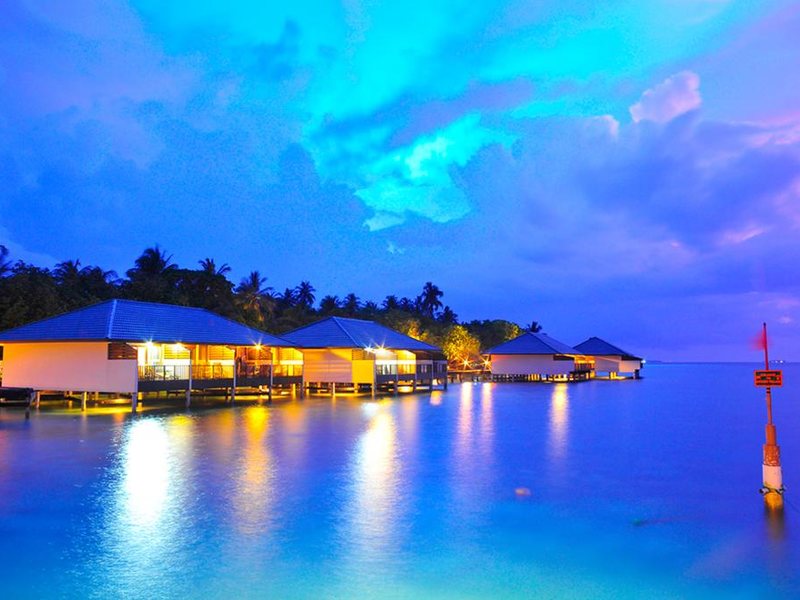 Embudu Village 227908