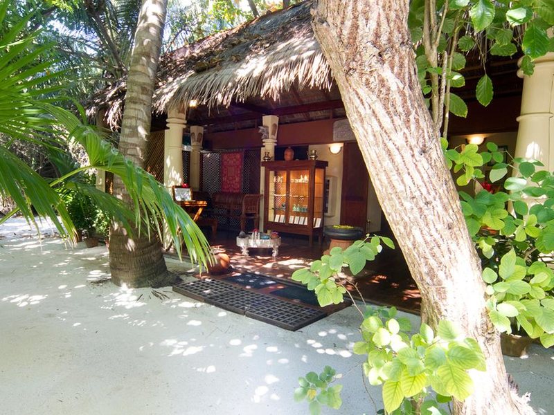 Embudu Village 227911