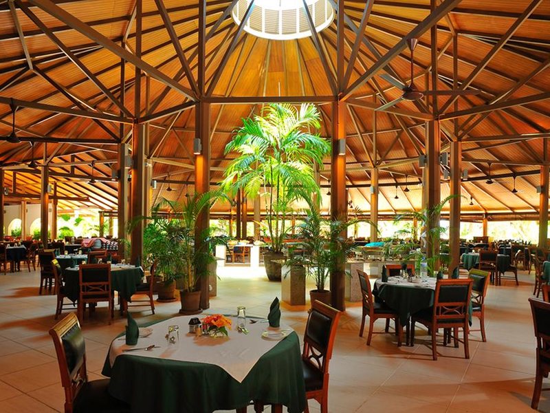 Embudu Village 227916