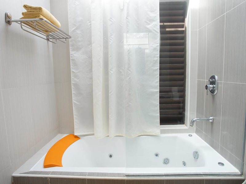 Embudu Village 227931