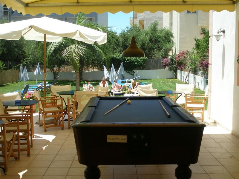 Emerald Apts & Hotel 96650