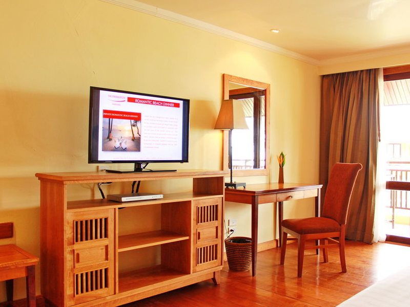 Emerald Cove Resort  148336