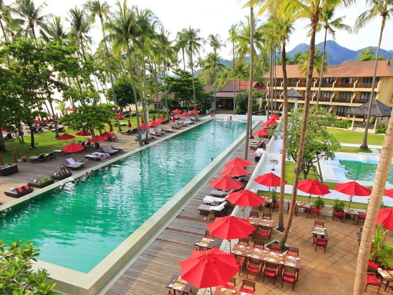 Emerald Cove Resort  148350