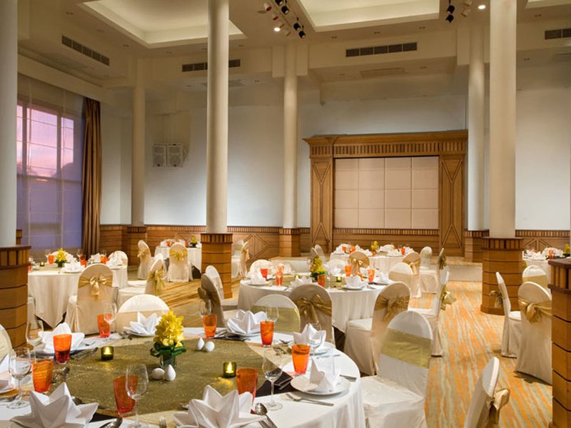 Emerald Cove Resort  148358