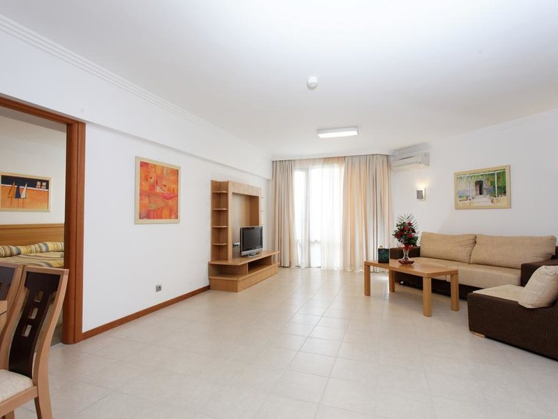 Emerald Resort  170631