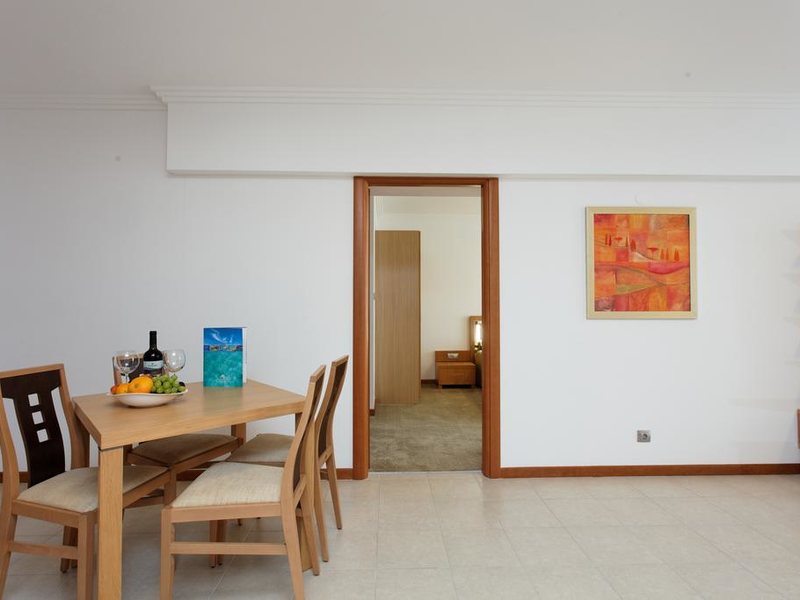 Emerald Resort  170632