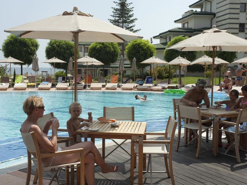 Emerald Resort  170634